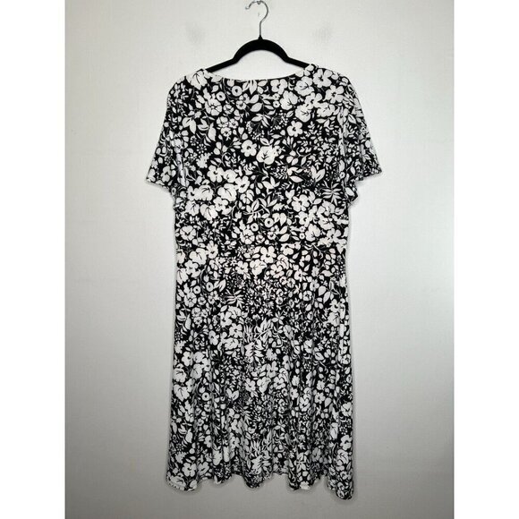 Chaps Woman Black Empire Waist  Fit & Flare Stretch Dress Short Sleeve Size XL - Picture 8 of 11